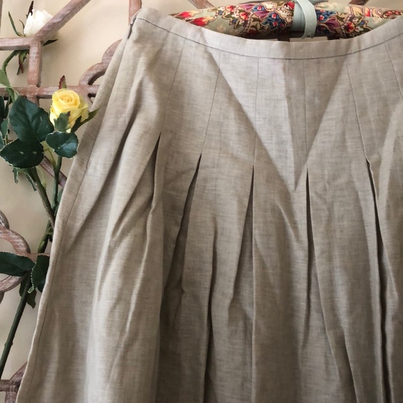 Oscar de la Renta khaki linen/ cotton skirt - Picture 2 of 6